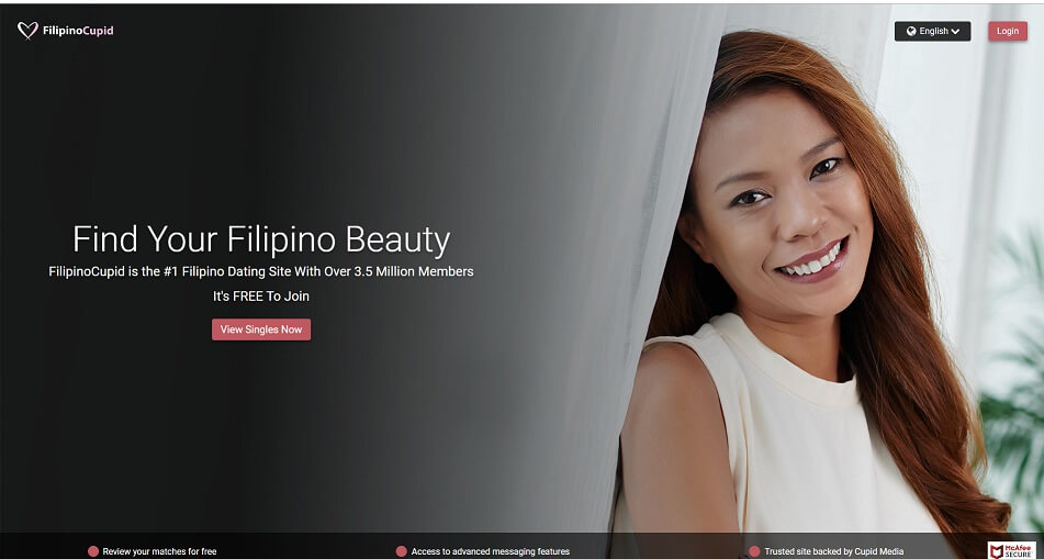 beautiful filipina girl posing smiling and looking into the camera